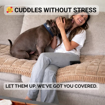 LuxeLounge™ Sofa Cover - Premium Protection Dogs Love