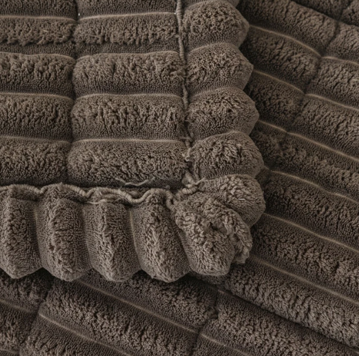 LuxeLounge™ Couch Cover